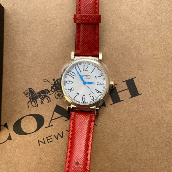 Coach watch - Picture 3 of 6